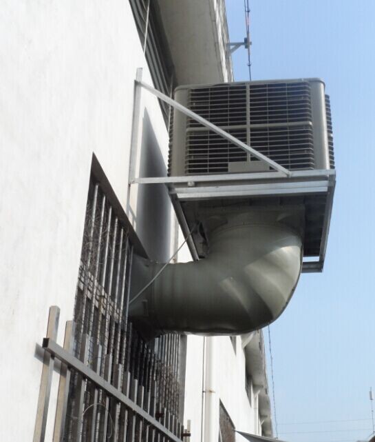 �A���L�ܰ��b����